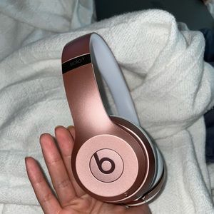 Beats Solo 3 Wireless Headphones